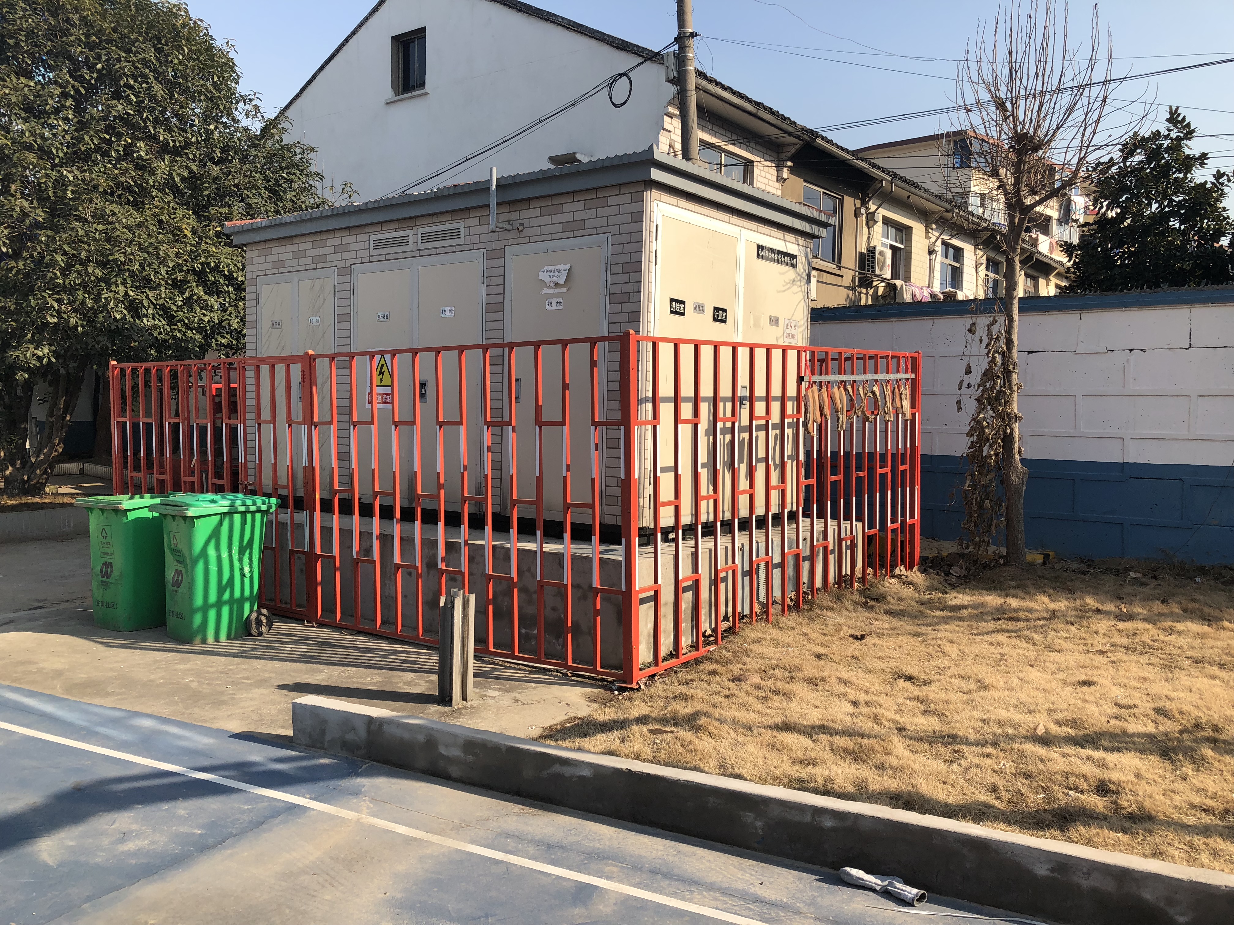 中铁隧道集团三处无锡地铁4号线2标项目部采购(电箱护栏)