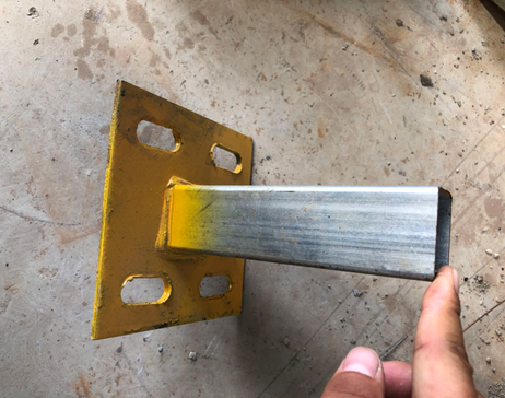 中铁十局五公司苏州轨道交通5号线护栏立柱预埋板询价